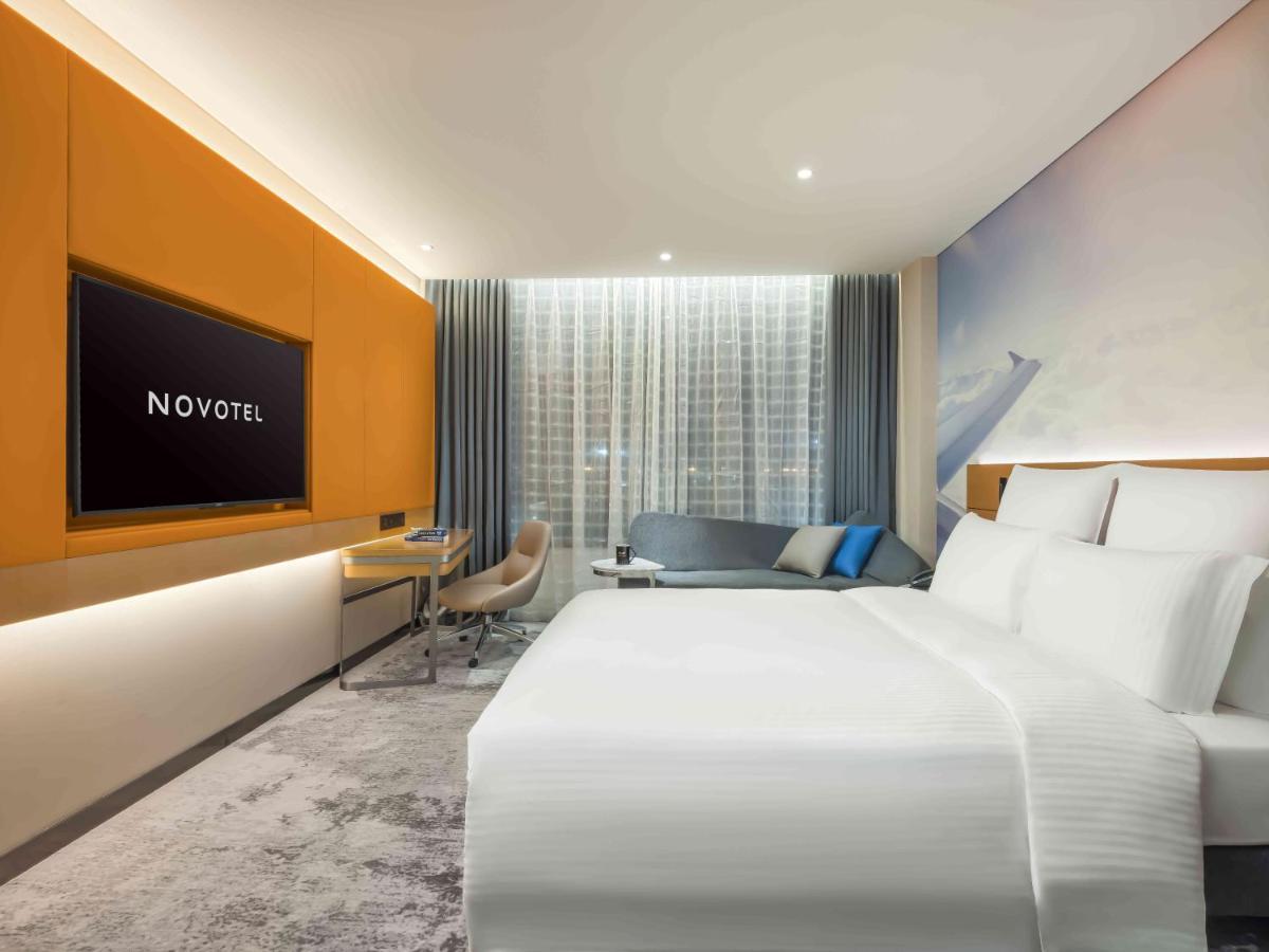 Novotel Guangzhou Baiyun Airport - Canton Fair Free Shuttle Bus & Official Registration Agency المظهر الخارجي الصورة