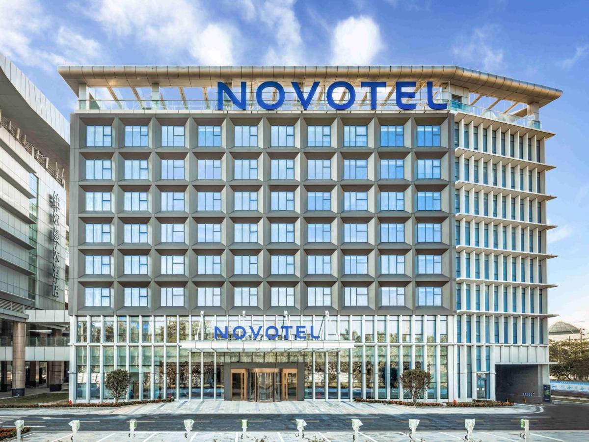 Novotel Guangzhou Baiyun Airport - Canton Fair Free Shuttle Bus & Official Registration Agency المظهر الخارجي الصورة